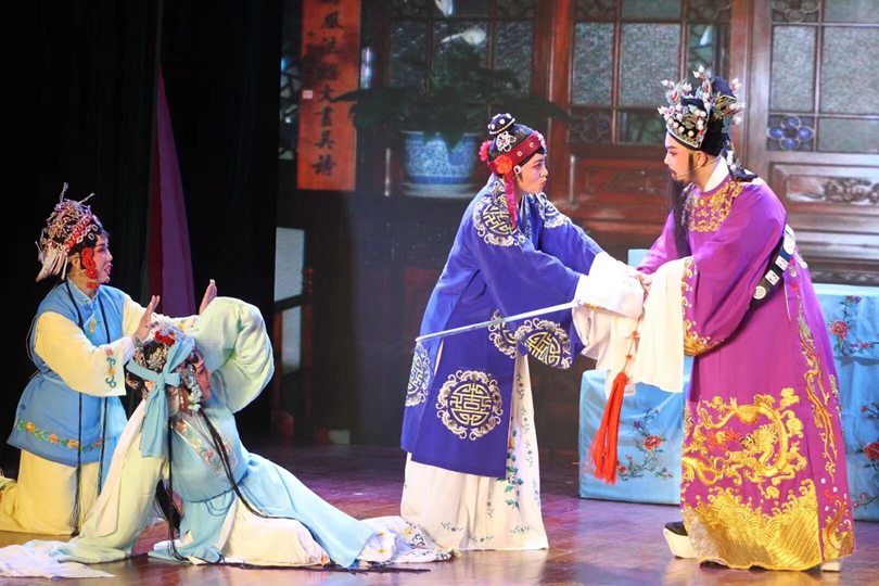 越剧大戏《碧玉簪》